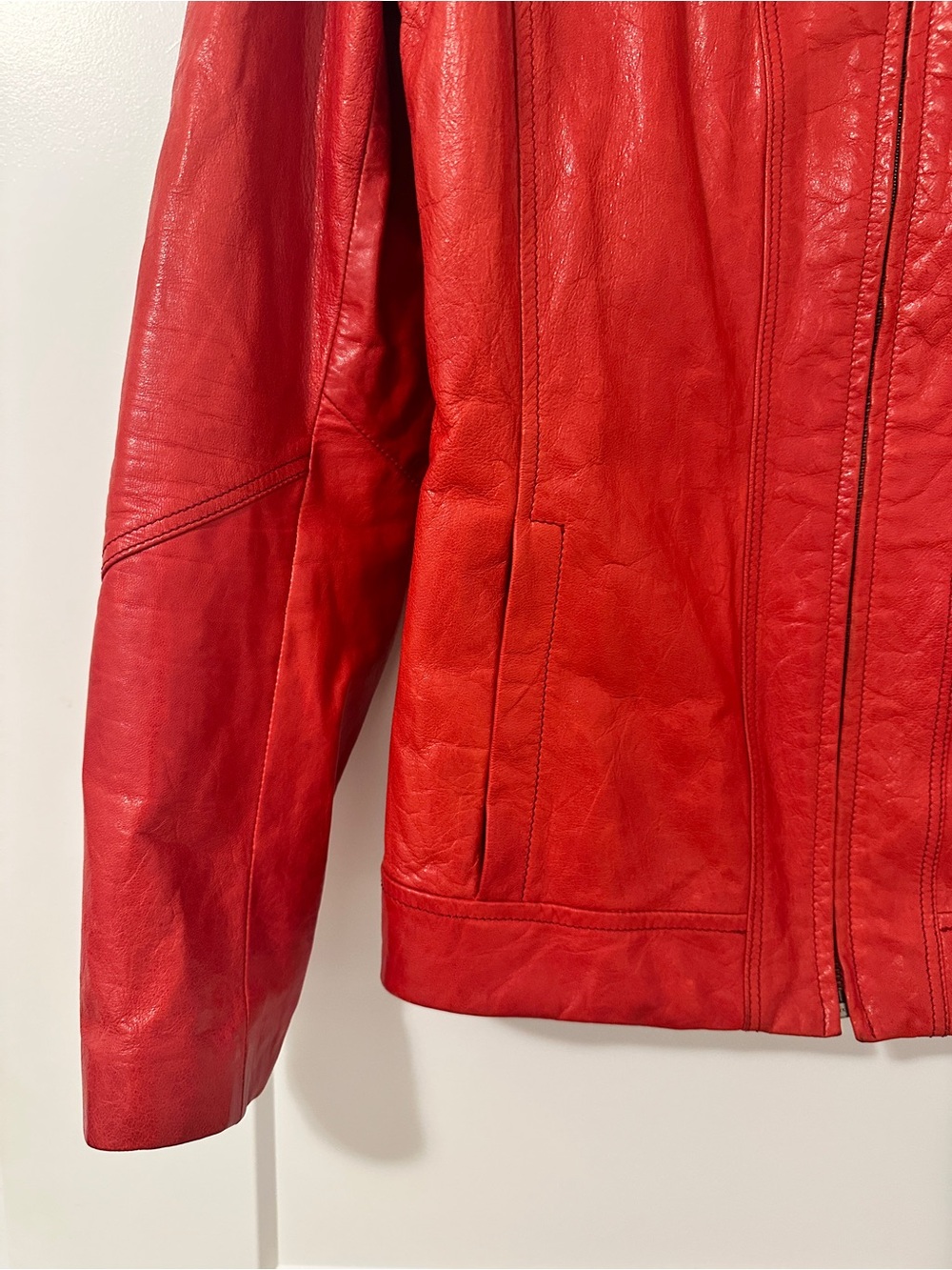 Vintage Danier Red Leather Moto Jacket Size XS Women’s - Picture 2 of 14